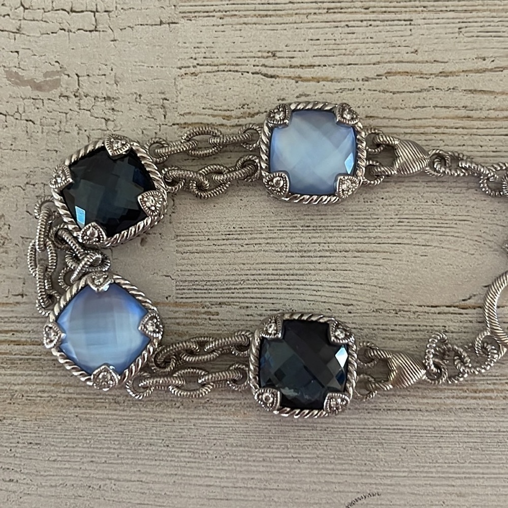 Judith Ripka Sterling Silver Hematite Blue Quartz Doublet Toggle Bracelet - Picture 6 of 8